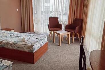 Family Hotel Diana
