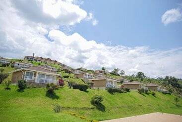 هتل Lake Elementaita Mountain Lodge