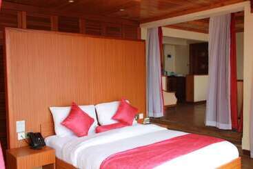 هتل Lake Elementaita Mountain Lodge