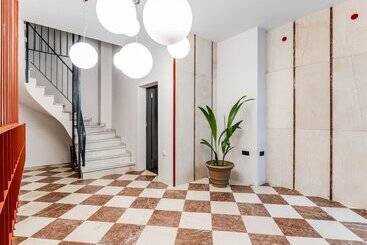 پانسیون Sanders Port   Unique Studio With Roof Top Terrace
