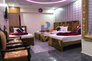 پانسیون The Royal Villas Guest House