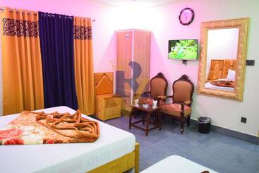 پانسیون The Royal Villas Guest House