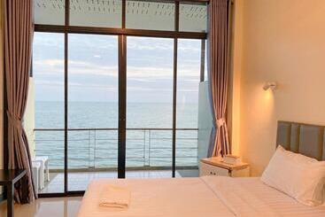Phala Shore Resort