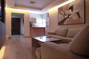 Terrace Furnished Apartments   Mahboula