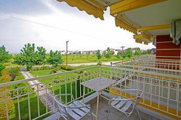 هتل Calypso Beach
