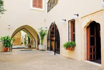 Victoria Boutique Hotel Mina