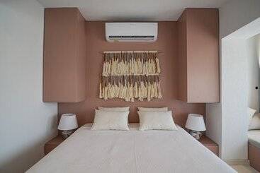 تختخواب و صبحانه Bono Residence