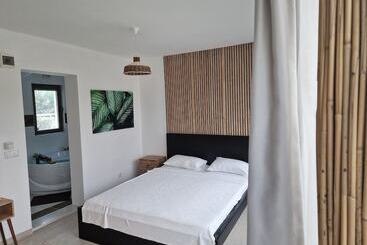 Bodega Otel