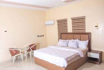Deno Hotels & Apartments New Gra Bauchi