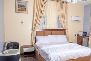 Deno Hotels & Apartments New Gra Bauchi