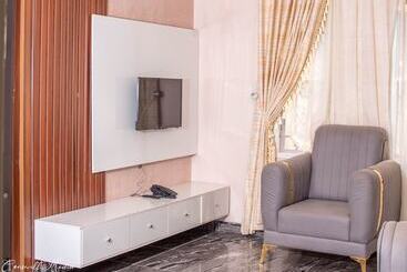 Deno Hotels & Apartments New Gra Bauchi