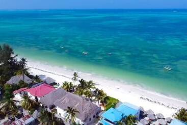 בית מלון כפרי Stonehouse Beach Jambiani