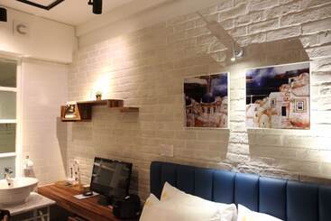 February Hotel Apsan