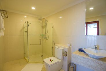 호텔 Golden Tulip Zanzibar Resort