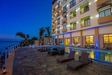 호텔 Golden Tulip Zanzibar Resort