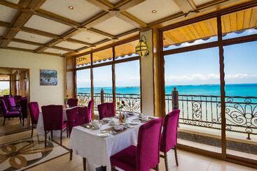 호텔 Golden Tulip Zanzibar Resort