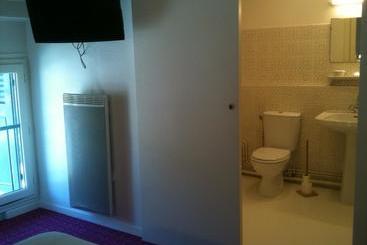 هتل Hôtel De La Paix