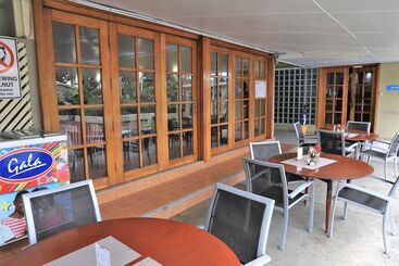 هتل Huon Gulf