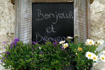 هتل La Ferme De Thoudiere
