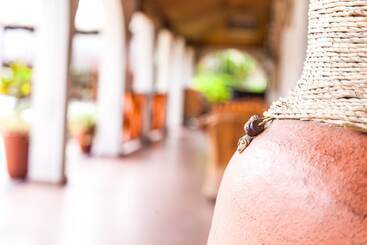 هتل Mahogany Lodge, Cantonments