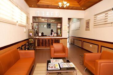 هتل Mahogany Lodge, Cantonments