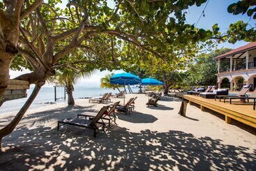 هتل Mariposa Belize Beach Resort