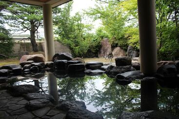 هتل Satoyama Auberge & Hot Spring Wellness Spa Sakuragaike Kurgarden