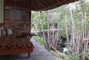 Mutiara Beach Resort