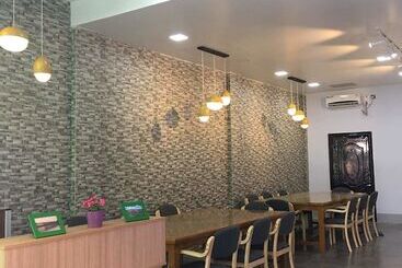 پانسیون Check In @ Downtown Yangon
