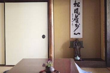 پانسیون Temple Stay Tsushima Seizanji