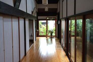 پانسیون Temple Stay Tsushima Seizanji