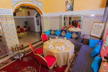 Riad Lghiam