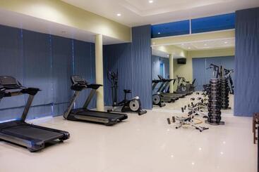 Victoria Cliff Hotel & Resort, Kawthaung