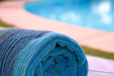 تختخواب و صبحانه Mandalay Guest House Plettenberg Bay