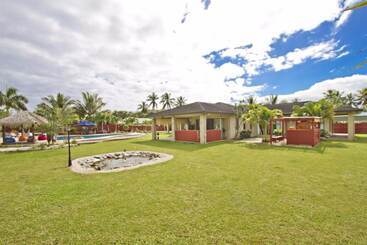 تختخواب و صبحانه Rarotonga S Fishing Lodge   Gt S