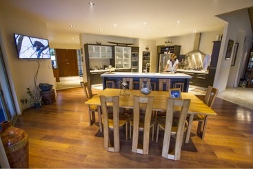 تختخواب و صبحانه Rarotonga S Fishing Lodge   Gt S