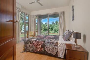 تختخواب و صبحانه Rarotonga S Fishing Lodge   Gt S