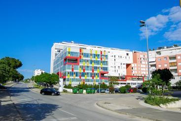 Hostel Dentex 4 You