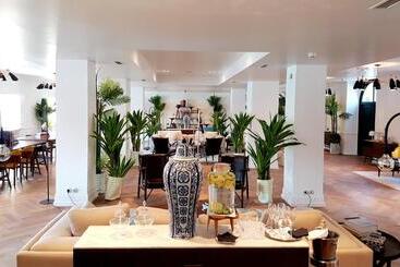 هتل Brown Beach House & Spa