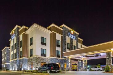 هتل Comfort Inn & Suites Moore  Oklahoma City