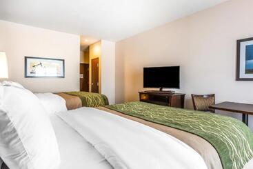 هتل Comfort Inn & Suites Moore  Oklahoma City