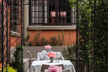 هتل Ivory Manor Boutique