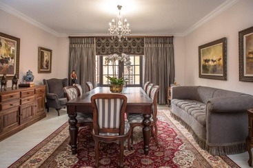 هتل Ivory Manor Boutique