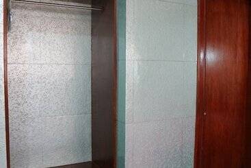 هتل Obdulia's Business Inn