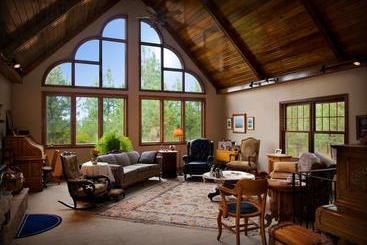 Idahome Bed And Breakfast
