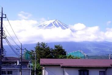 富士山が見える宿　ケイズハウス富士ビュー - Fujikawaguchiko
