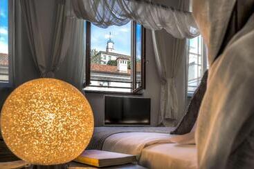 پانسیون Mercatovecchio Luxury Suites