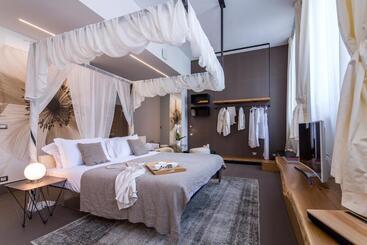 پانسیون Mercatovecchio Luxury Suites