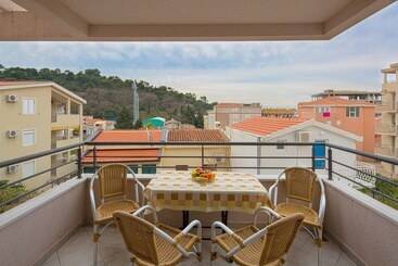 Petrovac Holiday Apartments
