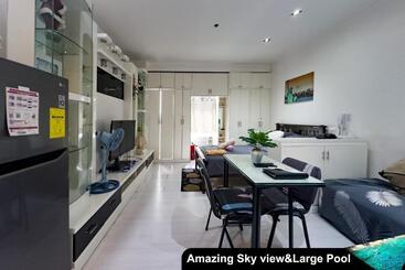 Siglo Suites @ The Gramercy Residences